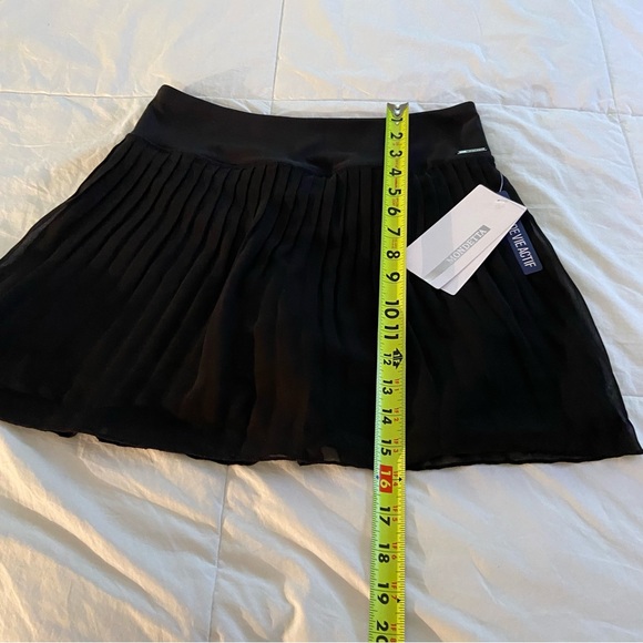 Tennis Skort - Picture 2 of 9